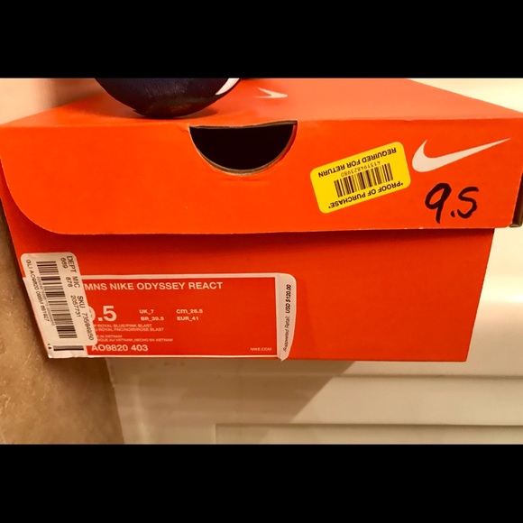 Nike Women’s Odyssey React Athletic Shoe - Picture 8 of 8